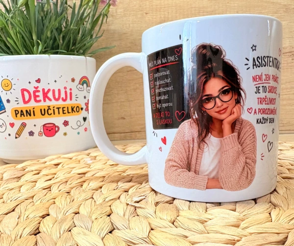 Hrnek pro asistentku • Asistentka není jen práce, je to srdce, trpělivost a porozumění 1