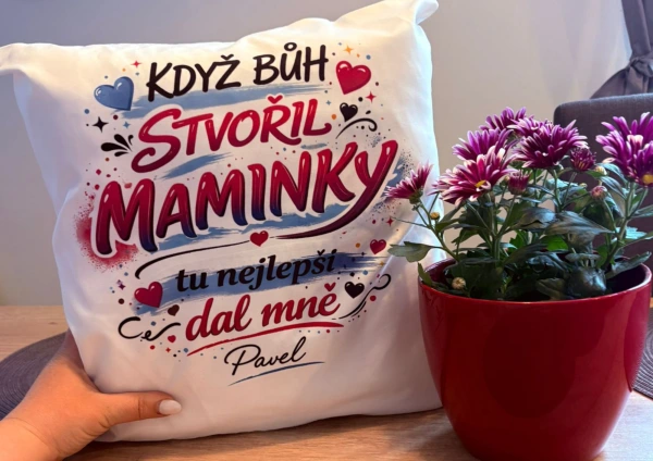 Polštář pro maminku se jménem na přání | Když Bůh stvořil maminky 1